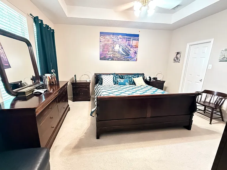 9816 Hickory Hollow Ln — Photo 11