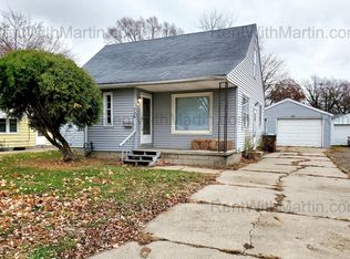 736 Sherman Ave, Waterloo, IA 50703