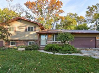 695 Knodt Rd, Essexville, MI 48732