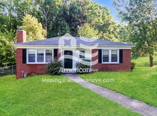 104 Forest Lane Dr, Gaffney, SC 29340