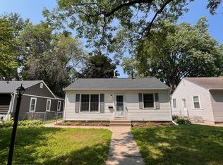 30 Van Buren Ave S, Hopkins, MN 55343