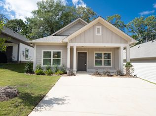 2032 Weaver Way, Leeds, AL 35094
