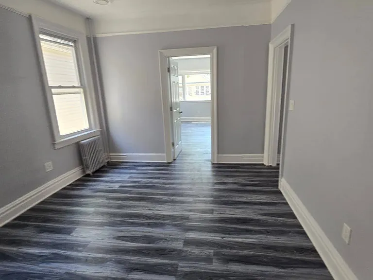20 Wade St #2L — Photo 6