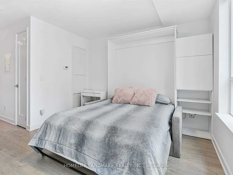 88 Scott St #1012 — Photo 4