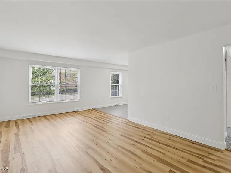 3279 Warrensville Center Rd #15D — Photo 7