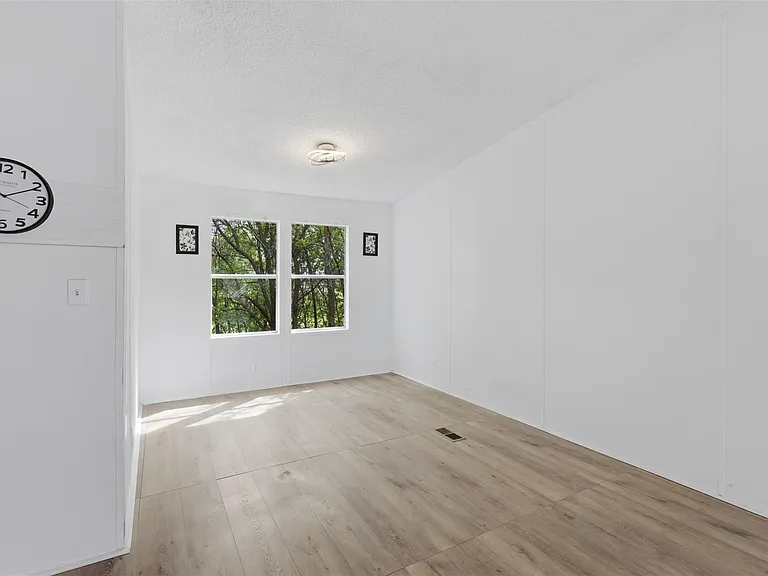 376 Rae Ln #A — Photo 25