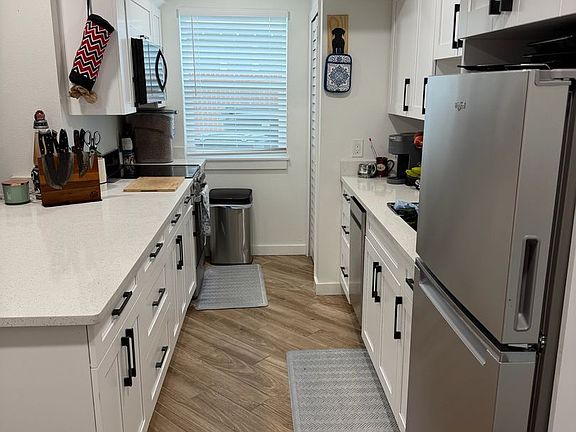5th image of 2930 Beach Blvd S #3