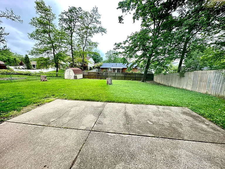 130 Timberwood Ln — Photo 8