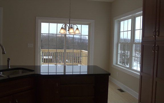 3rd image of 102 Saint Andrews Dr