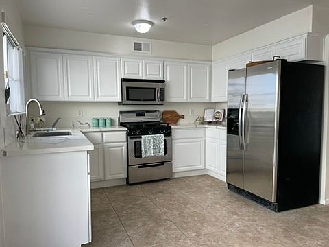 2nd image of 4315 W 145th St Unit 10