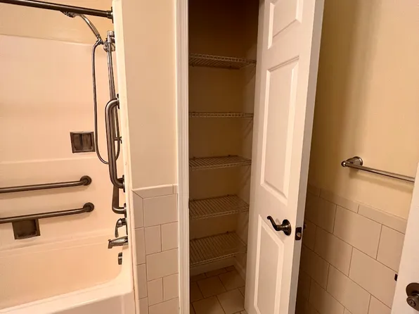 Highridge Gardens, 140-150 Hudson Ave #6c321f610, Poughkeepsie, NY 12601