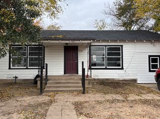 516 W Carson St, Bryan, TX 77801