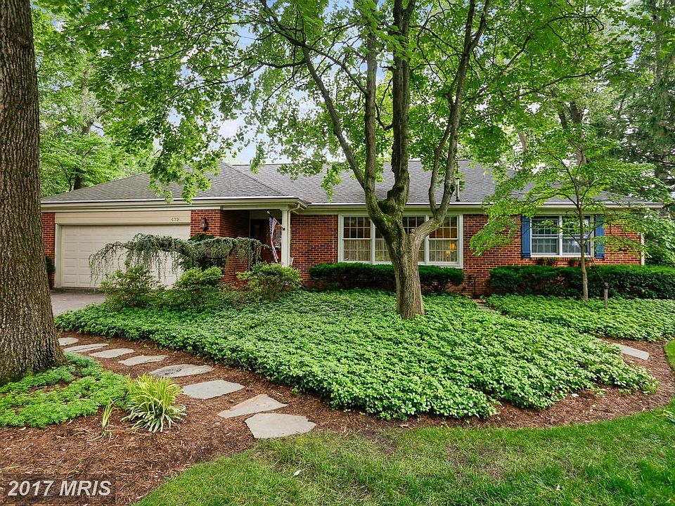 Beautifully Landscaped Brick Front Rancher