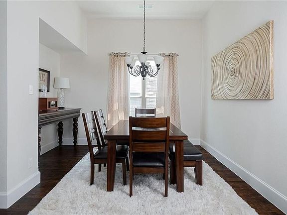 5th image of 5409 Grove Cove Dr