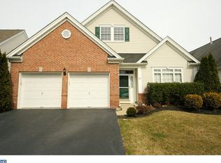 16 Globeflower Ln, West Windsor, NJ