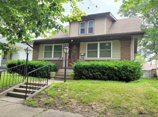 46 S 20th St, Terre Haute, IN 47803