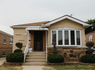 2545 E 93rd St, Chicago, IL 60617