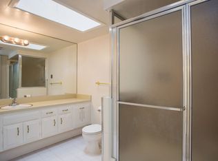 1624 Merion Way APT 39J, Seal Beach, CA 90740