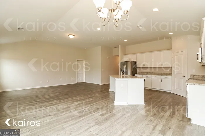 17 Red Oak Dr — Photo 6
