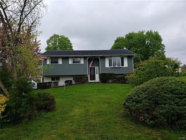 1st image of 6002 Garden Aly