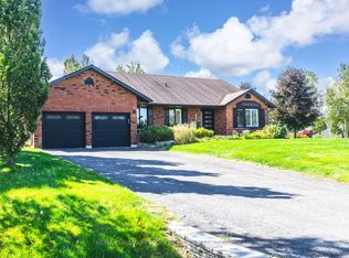 1 Lilac Ln, Springwater, ON L9X 0N4