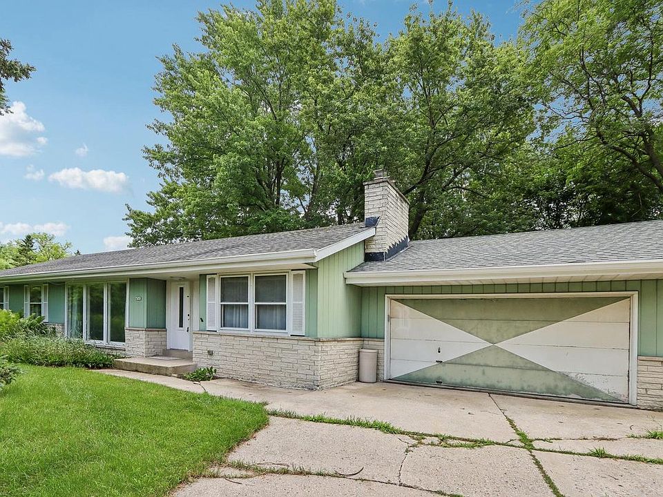 1st image of 4765 W Willow ROAD