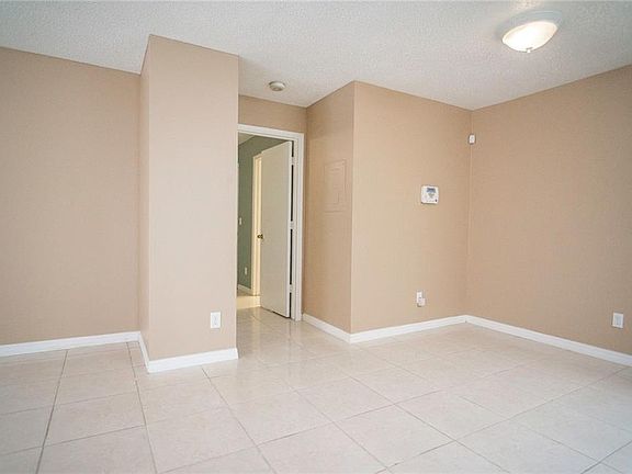 5th image of 5968 Westgate Dr APT 102