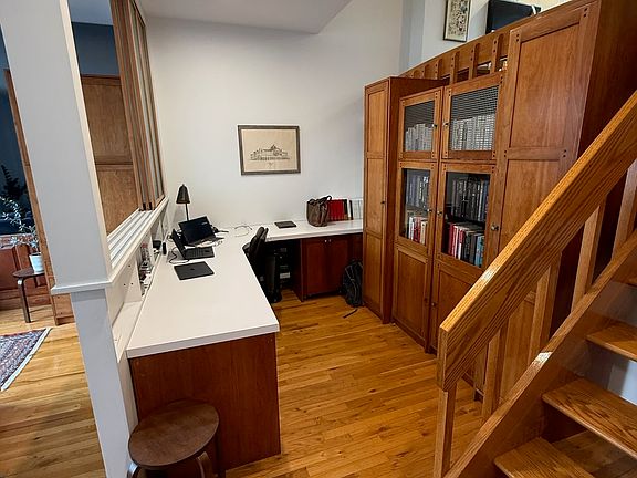 5th image of 130 Barrow St APT 414