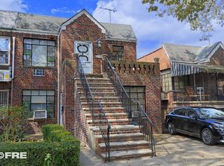 2340 E 28th St, Brooklyn, NY 11229