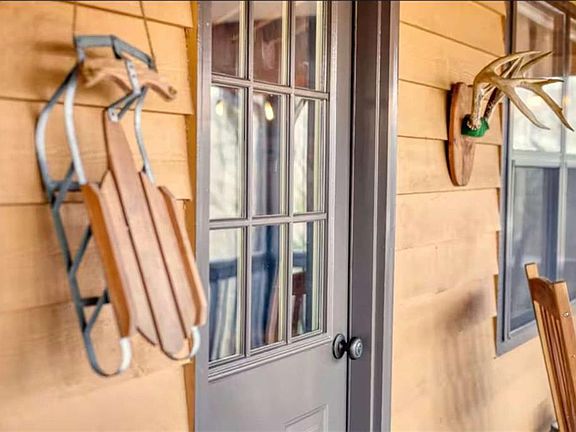 3rd image of 2531 Hunter Rd