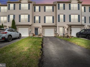 304 Mesa Ln, York, PA 17408