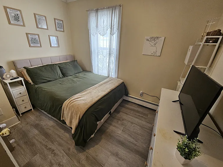 134 Woodlawn Ave #4 — Photo 17