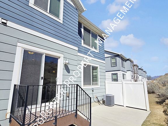 2nd image of 15171 S Gallant Dr