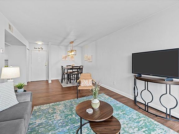 4th image of 3288 Page Ave APT 513