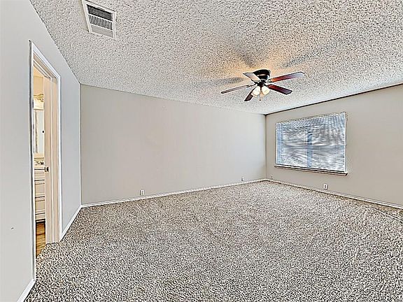 5th image of 1405 Kilkenny Dr