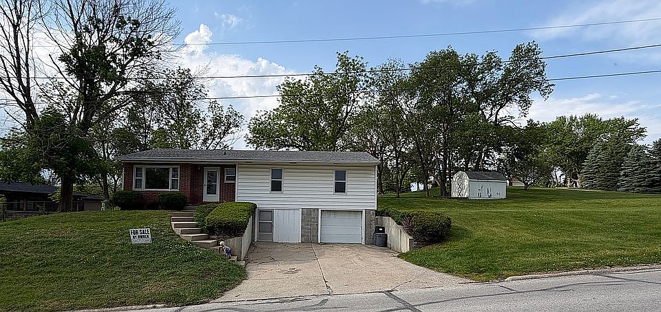 1st image of 503 Oak St