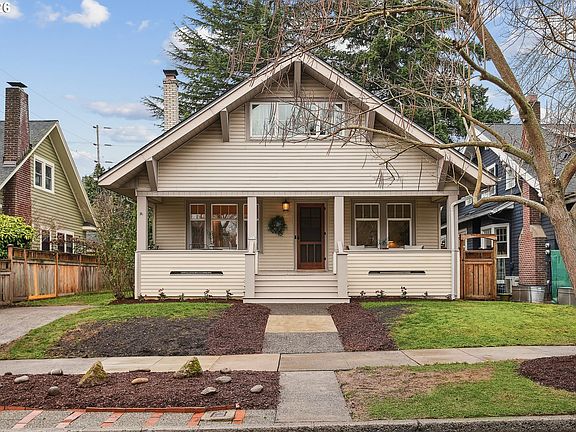 2nd image of 2715 NE 38th Ave