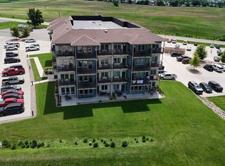 600 Linden Dr #214, Arnolds Park, IA 51331