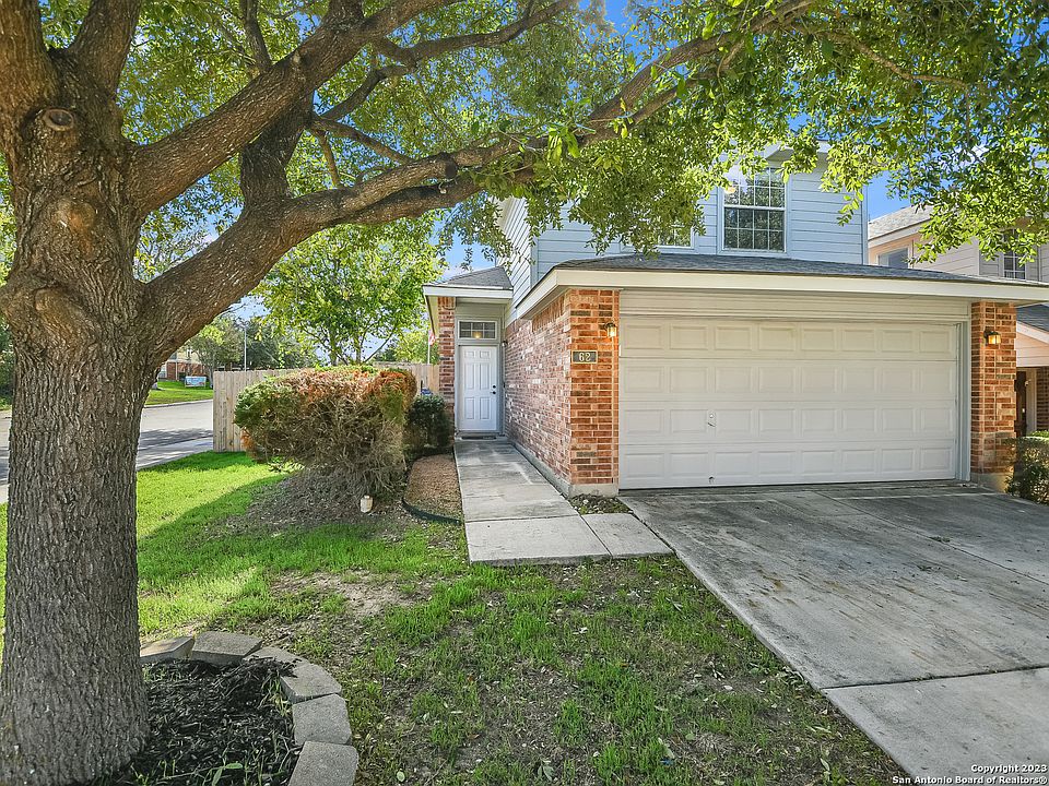 1st image of 62 COASTAL LN
