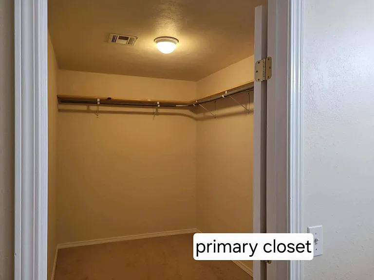 320 S 7th St — Photo 9
