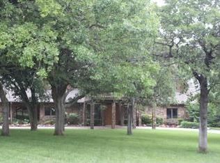 112 N Bridlewood Dr, Edmond, OK 73034