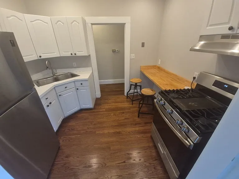 3738 Andrew Ave #2 — Photo 5