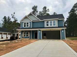 450 Legacy Lakes Way, Aberdeen, NC 28315
