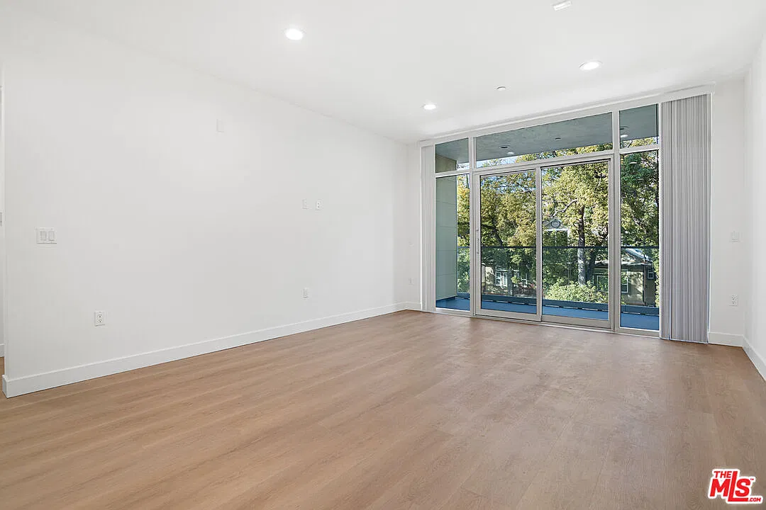 Studio, 1.0 bath, 482 sqft, $2,495 — Photo 3