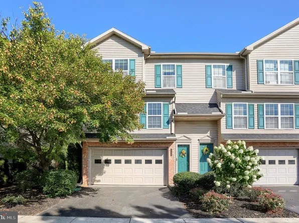 510 Meadowcroft Cir, Mechanicsburg, PA 17055