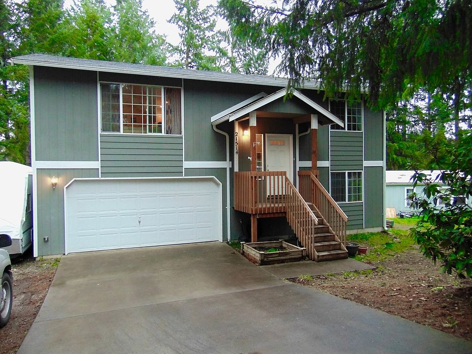 1st image of 21514 146th St E