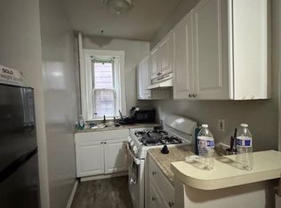 463 Park Dr APT 3, Boston, MA 02215