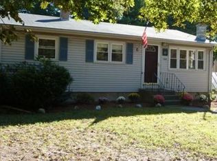 106 Pond St, Rockland, MA 02370