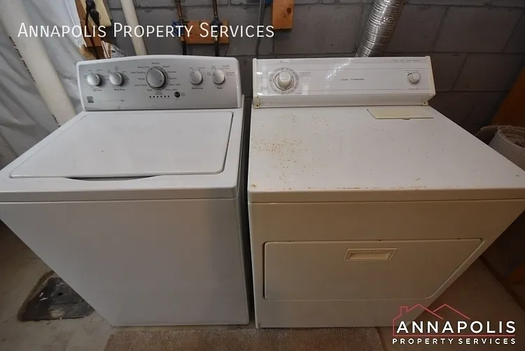 2447 Warm Spring Way — Photo 23