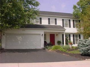 2396 N Ziner Cres, Grove City, OH 43123